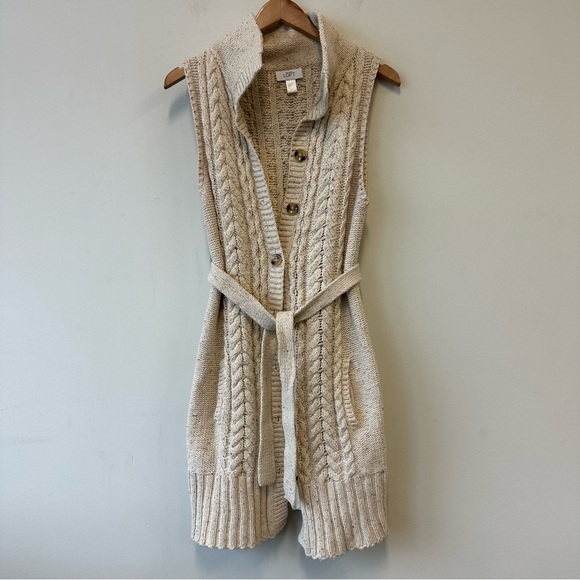 LOFT Sweaters - LOFT Wool Cotton Beige Chunky Cable Knit Cardigan Sweater Duster Vest
